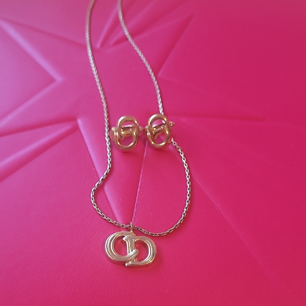 Dior Gold Interlocking Necklace and Earring Set